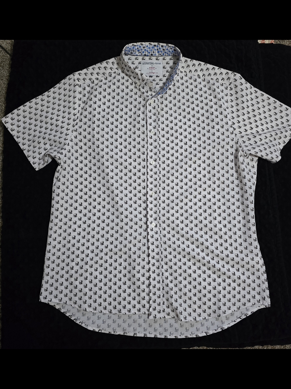 Short-Sleeve White Button-Down Shirt with Skull Print
